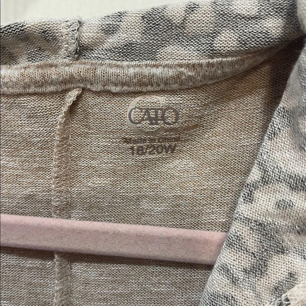 Cato  women’s shirt  size 18/20 - Picture 4 of 11